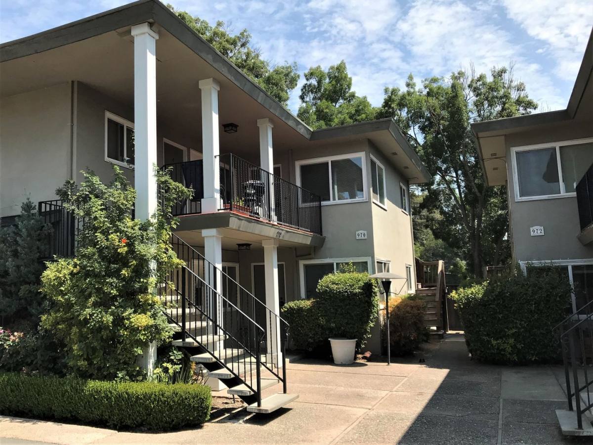 Apartment for rent at 964-974 Dolores Dr, Lafayette, CA 94549