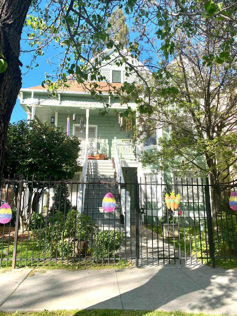 Apartment for rent at 1219 E St, Sacramento, CA 95814