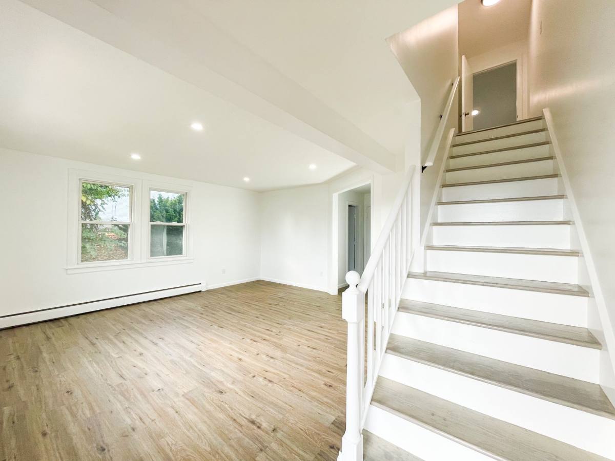 Apartment for rent at 200 Cook Hill Rd #10, Wallingford, CT 06492