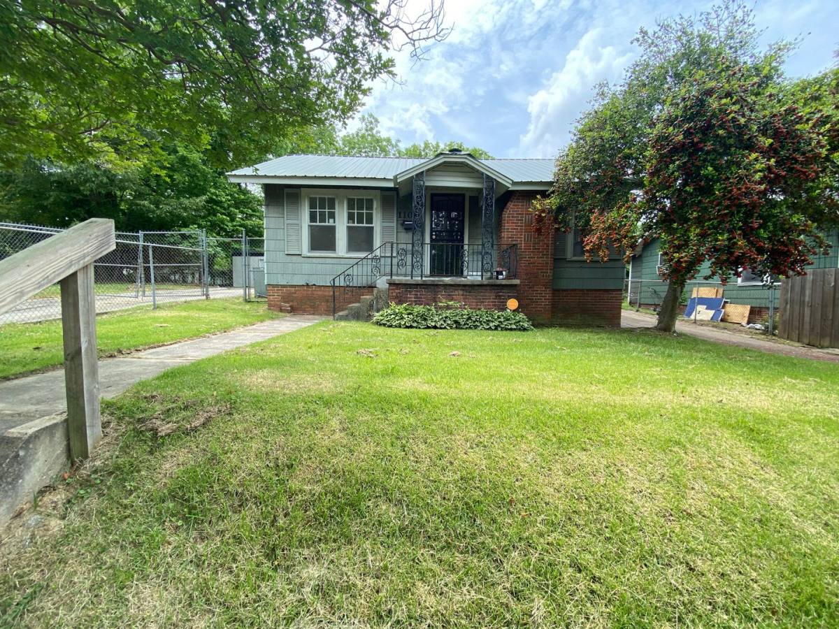 House for rent at 1108 Foster Ave, Gadsden, AL 35901