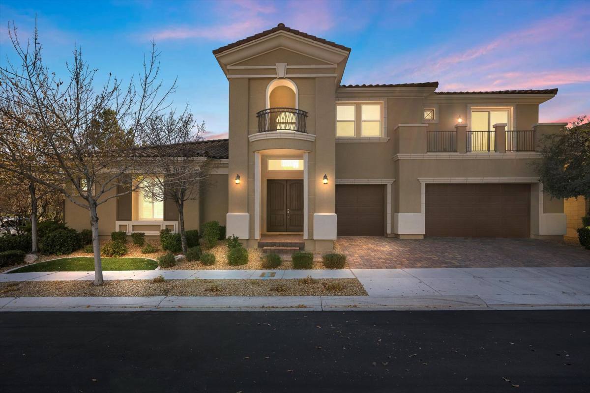 House for rent at 11 Carolina Cherry Dr, Las Vegas, NV 89141