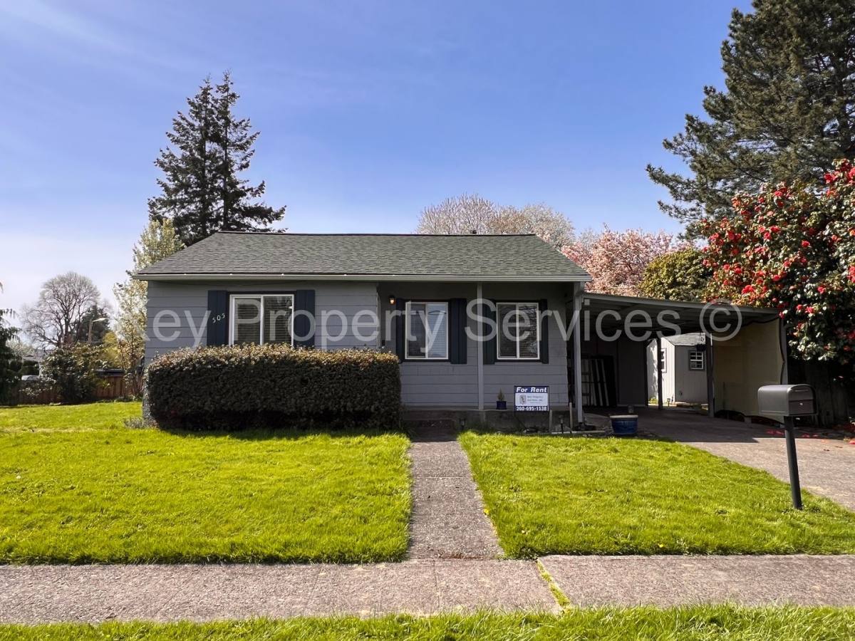 House for rent at 505 30th Ave, Longview, WA 98632