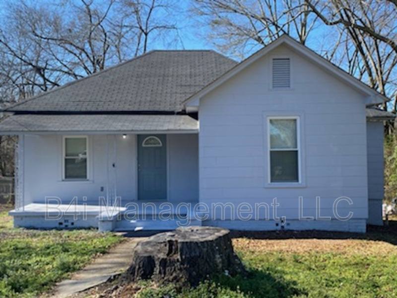 House for rent at 806 Houston St, Lagrange, GA 30240