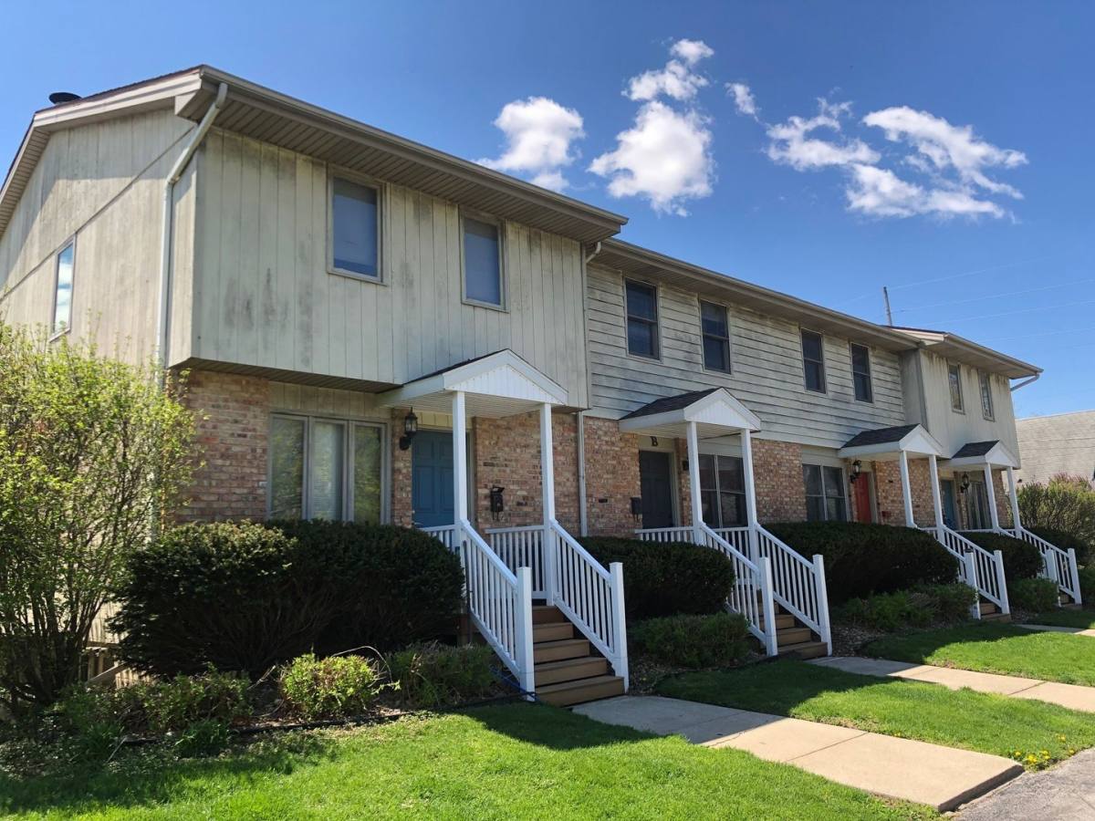 Apartment for rent at 108 Carmae St, Normal, IL 61761