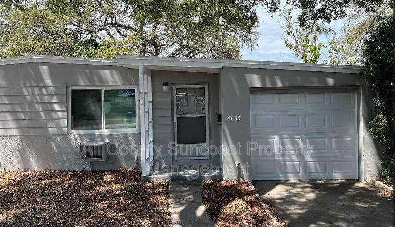 House for rent at 4635 28th Ave N, Saint Petersburg, FL 33713