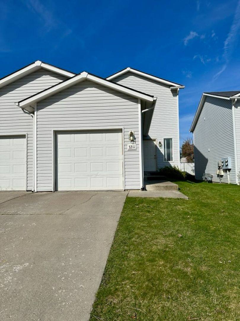 Apartment for rent at 3205, 07, 09, 11 Thicket Lane, Coeur D Alene, ID 83815