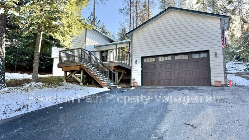 House for rent at 4718 E Upper Hayden Lake Rd, Hayden, ID 83835