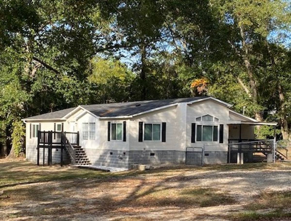 House for rent at 9973 Lee Rd, Phenix City, AL 36870