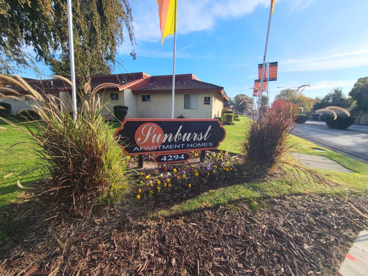 Apartment for rent at 4294 N Hughes Ave, Fresno, CA 93705