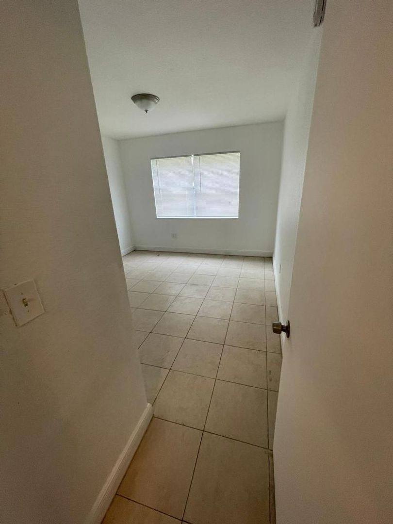Apartment for rent at 18200 NW 20th Ave, Miami Gardens, FL 33056