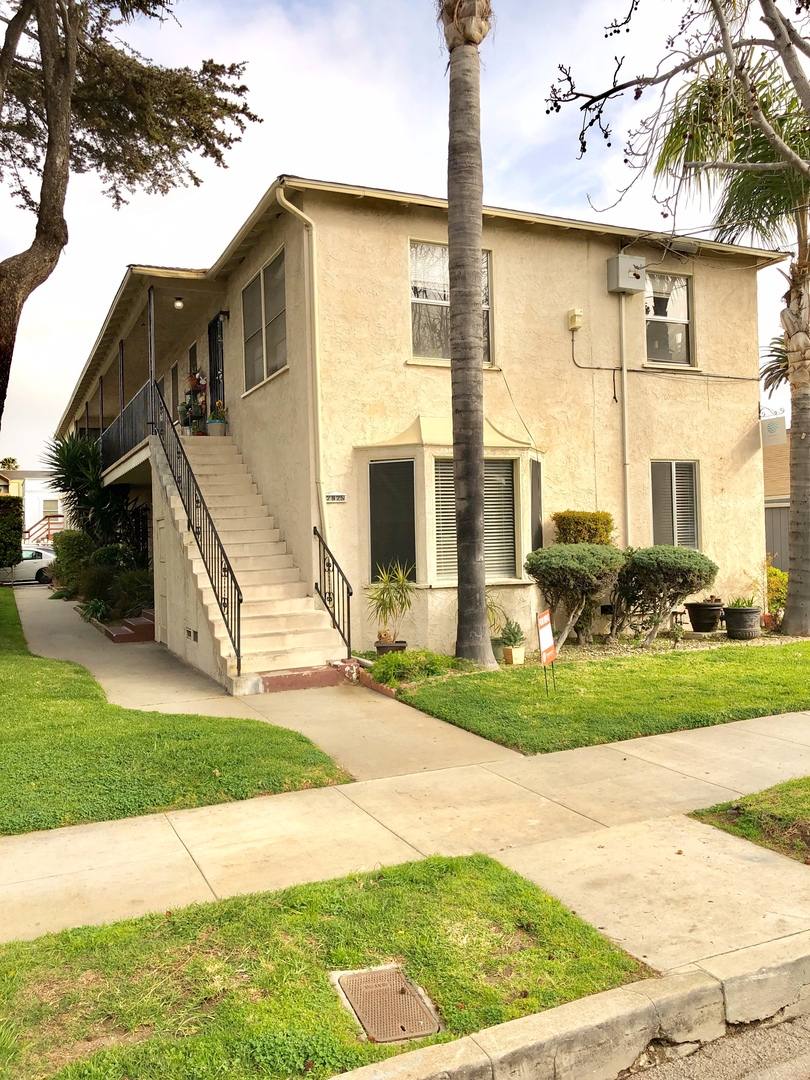 2925 E Theresa St, Long Beach, CA 90814