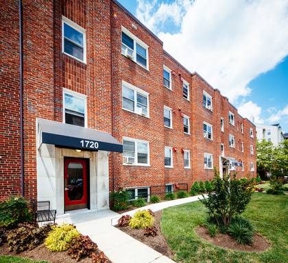 Apartment for rent at 1720 - 1726 N Quinn St, Arlington, VA 22209