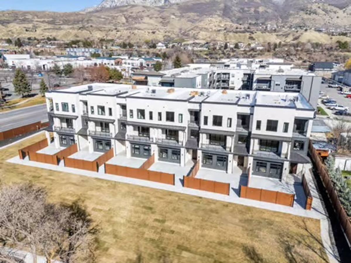 Townhouse for rent at 193 W 4800 N, Provo, UT 84604