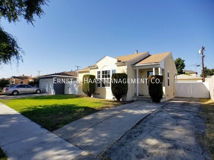 House for rent at 2257 E Poinsettia St, Long Beach, CA 90805