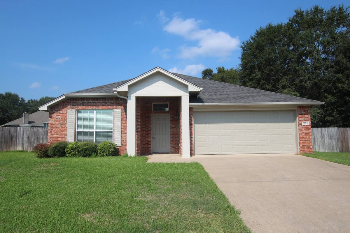 House for rent at 1205 Candice Court, Whitehouse, TX 75791