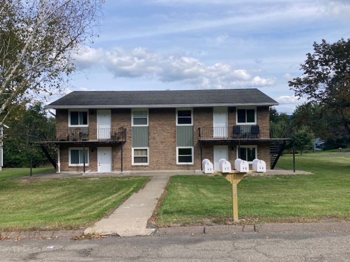 Apartment for rent at 4 Ashland Ave, Elmira, NY 14903