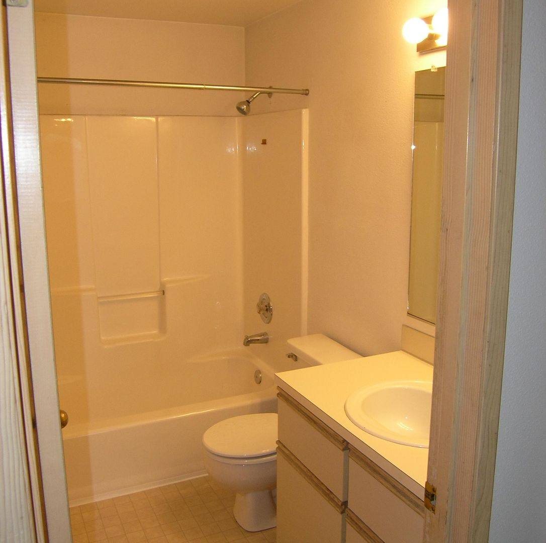 Apartment for rent at 950 Ireland, Oak Harbor, WA 98277