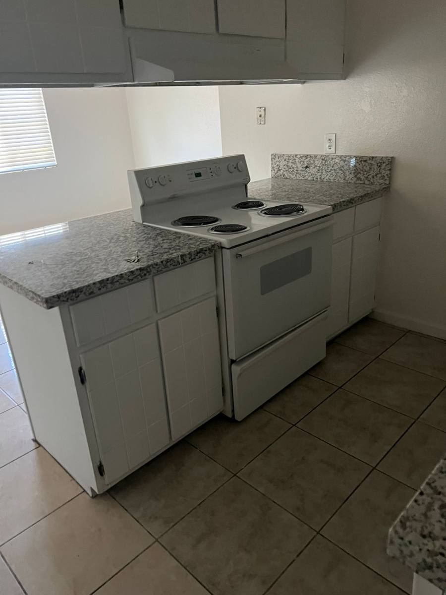 Apartment for rent at 7625 Eagle Park, Sacramento, CA 95828