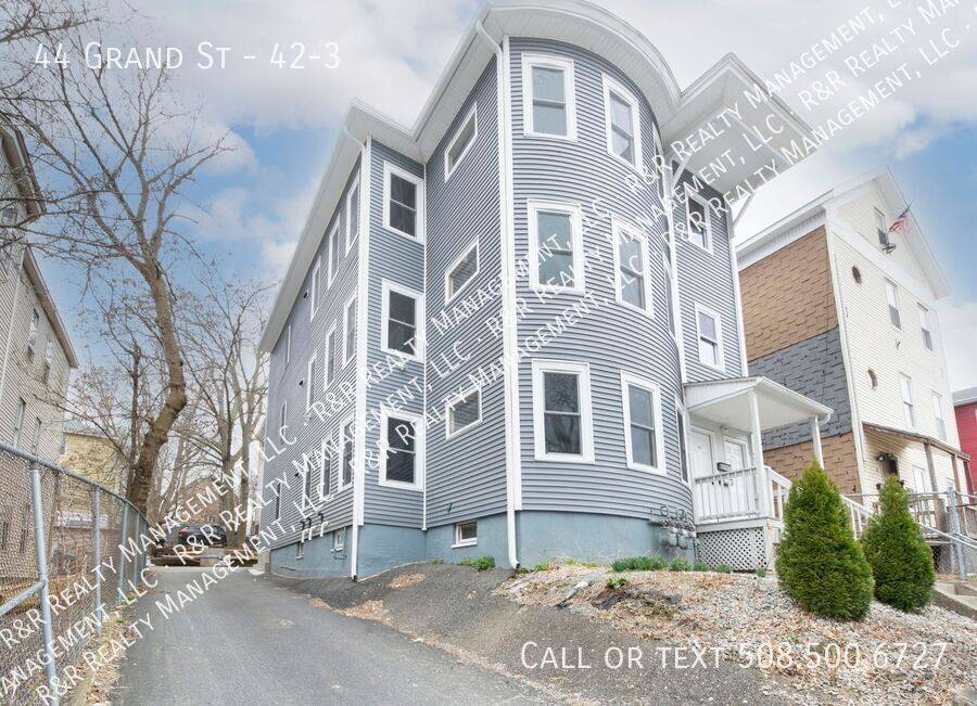 Apartment for rent at 44 Grand St #42-3, Worcester, MA 01610