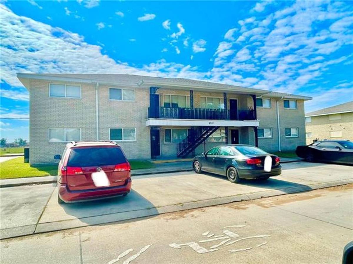 Apartment for rent at 8712 Livingston Ave, Chalmette, LA 70043
