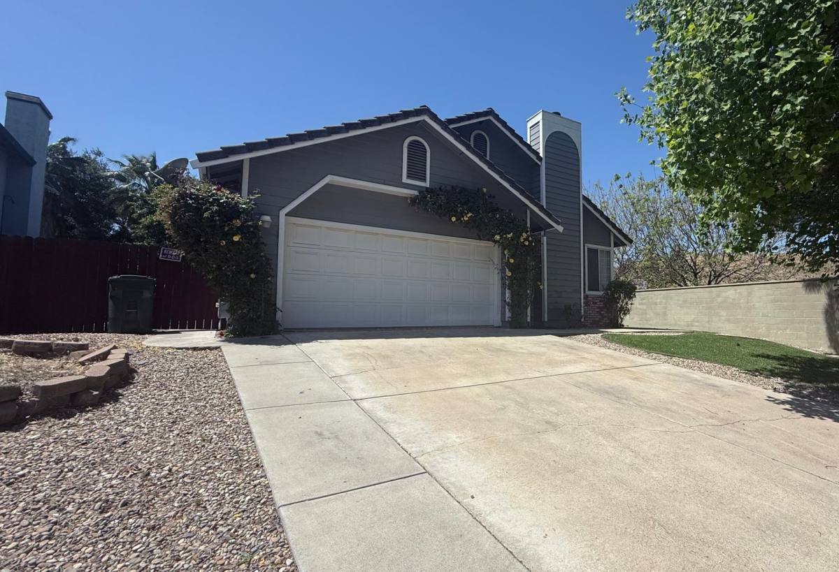 House for rent at 4316 Folsom Dr, Antioch, CA 94531