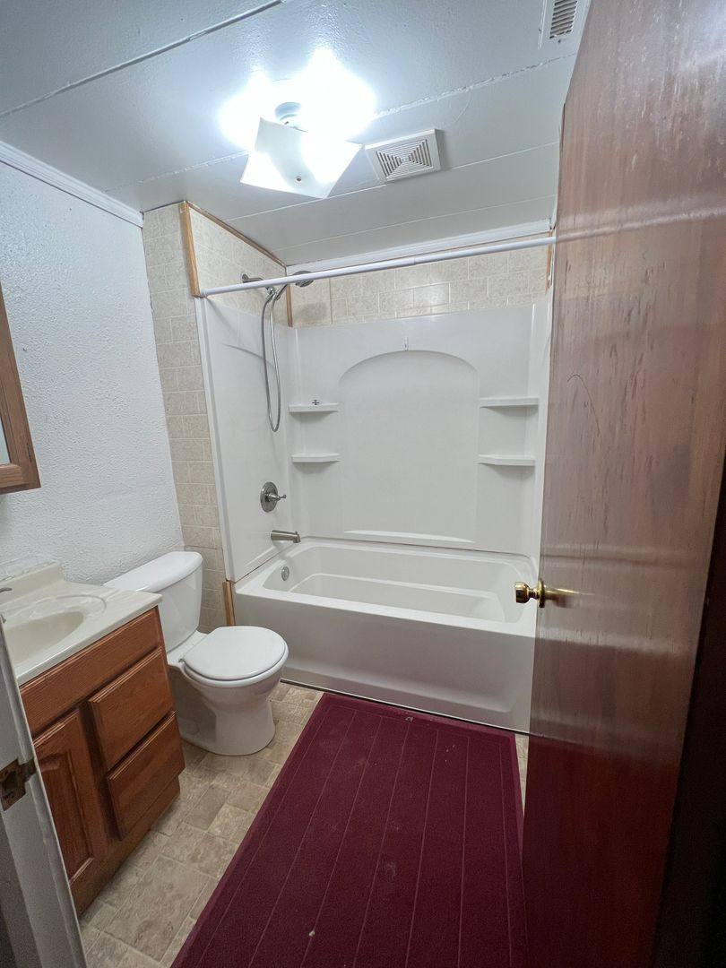 Apartment for rent at 603 - 1 2 Glendale, Tomah, WI 54660