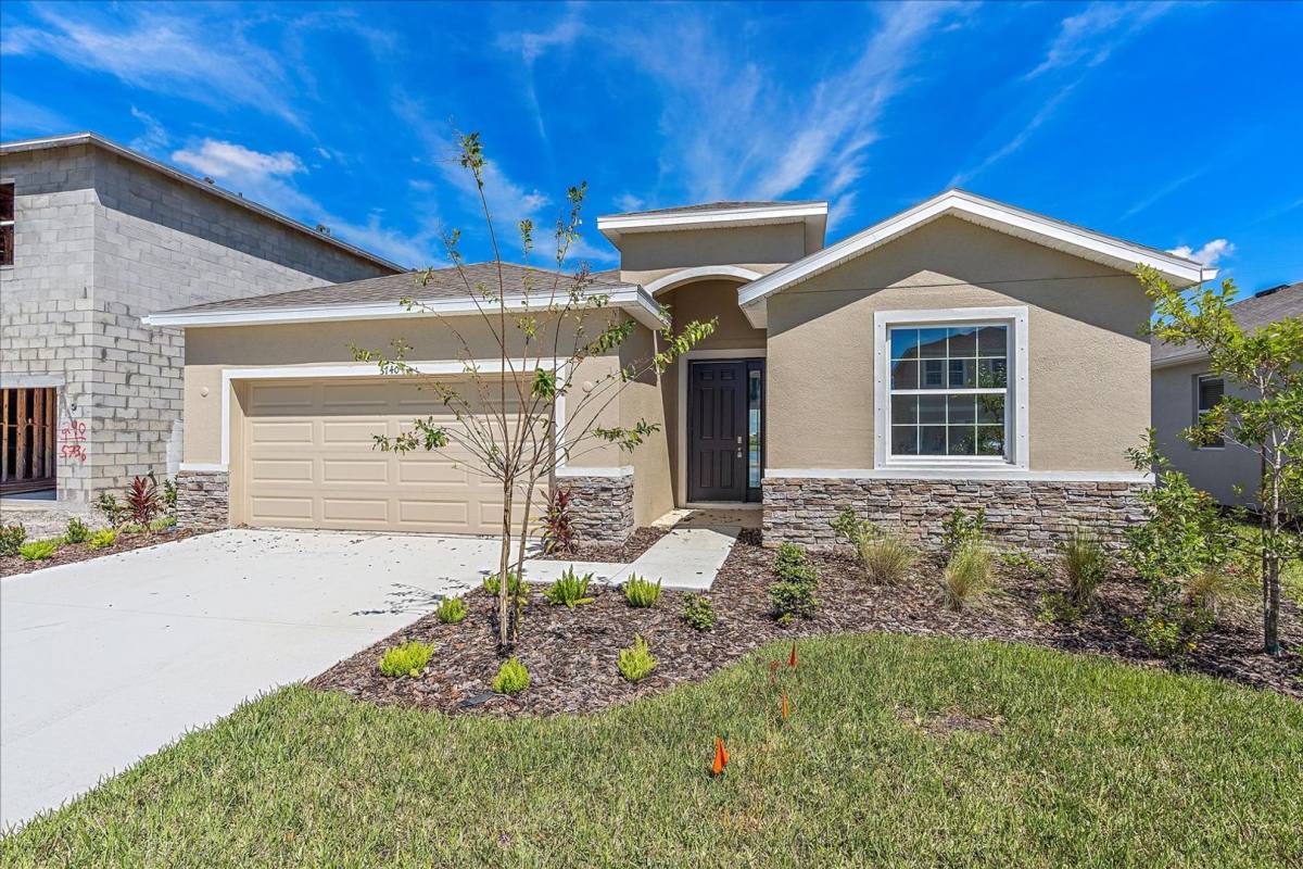 House for rent at 5740 Woodland Sage Dr, Sarasota, FL 34238