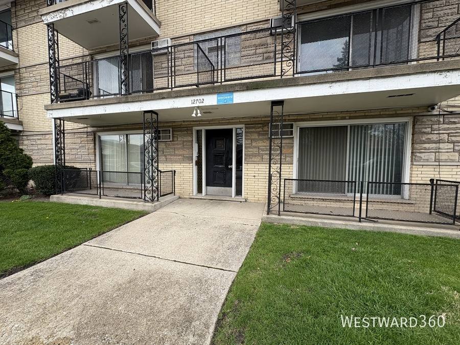 Apartment for rent at 12702 S Aberdeen St #B3, Riverdale, IL 60827