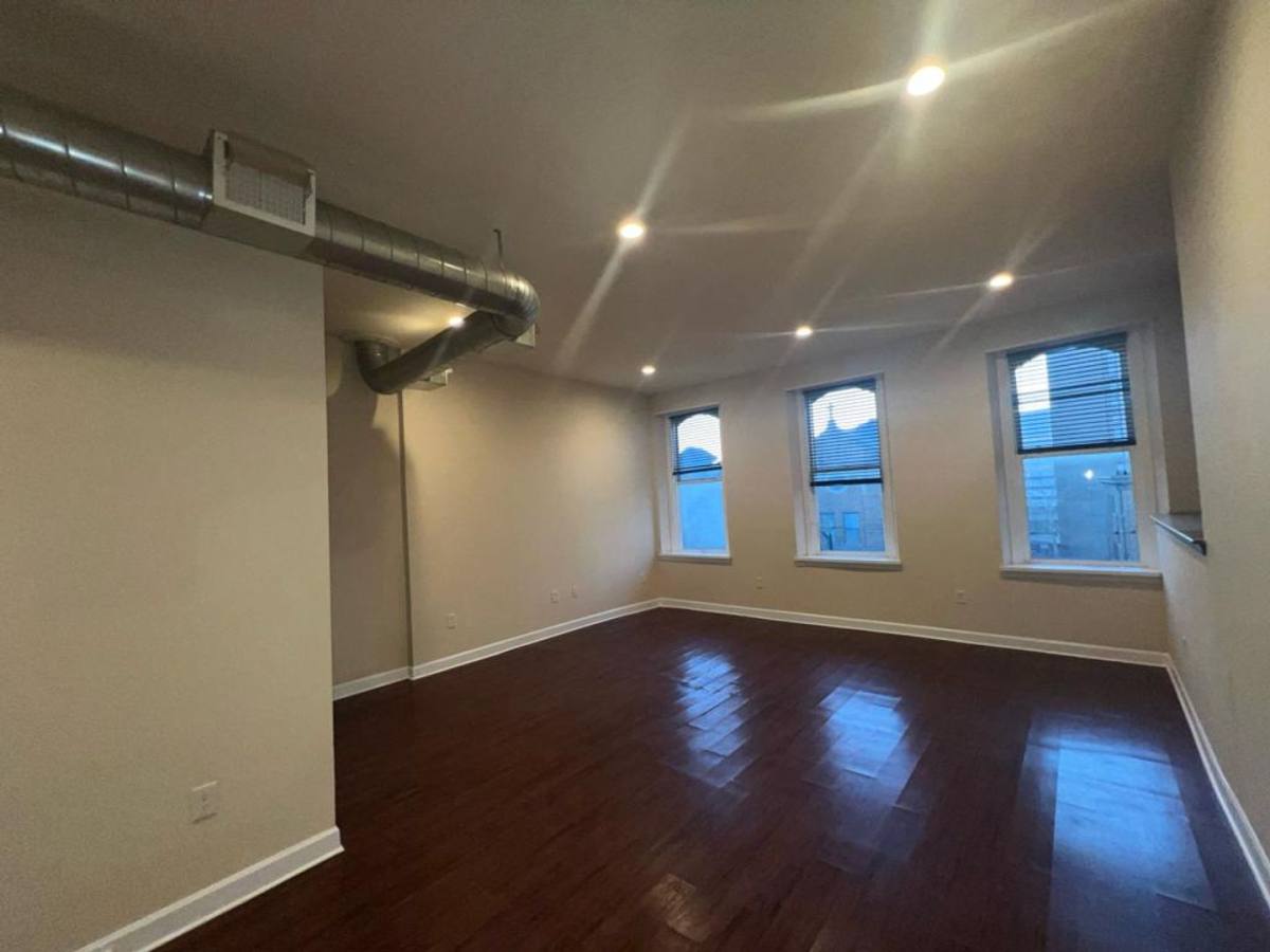 Apartment for rent at 334 S Broad St, Trenton, NJ 08608