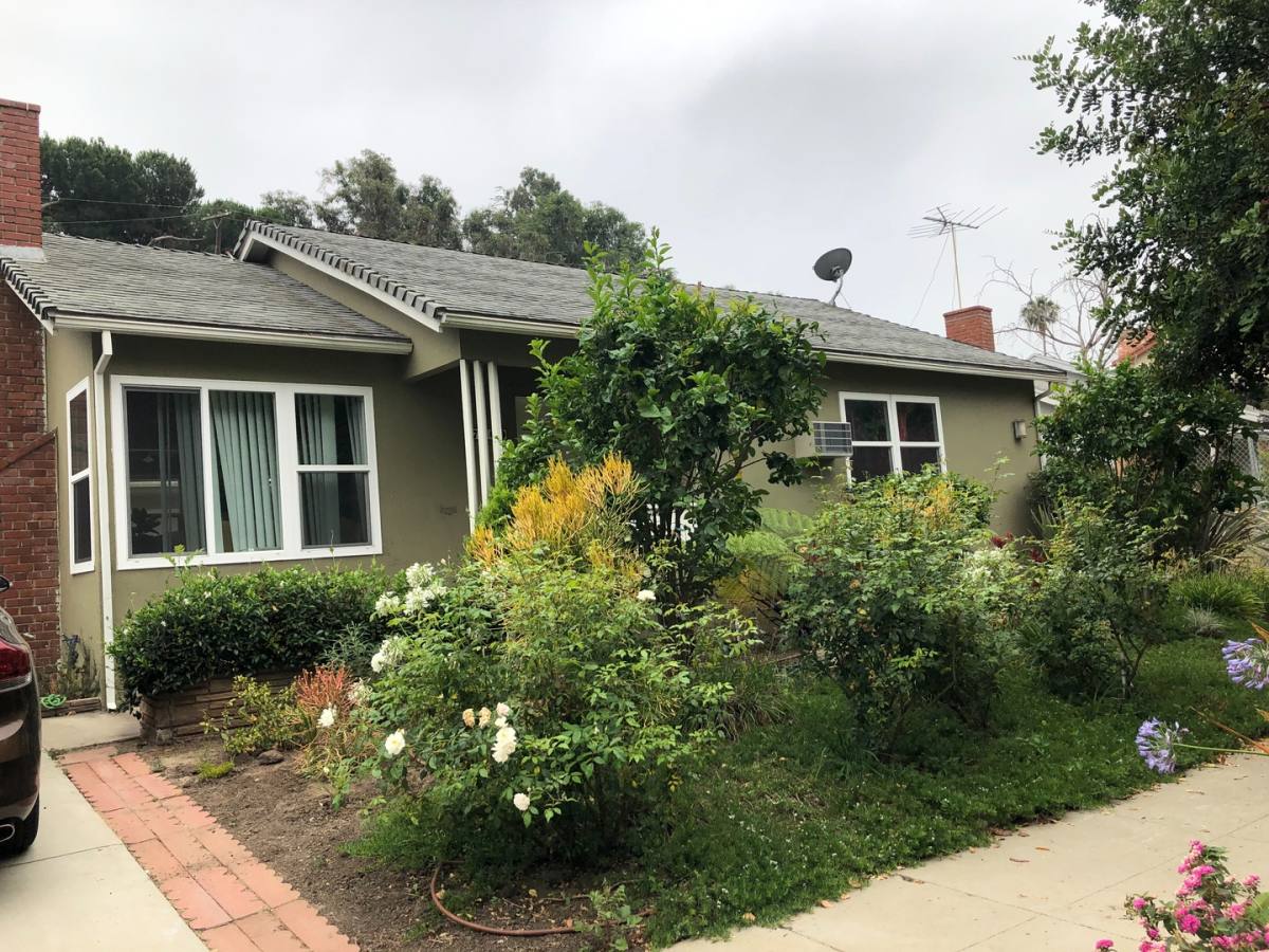 Apartment for rent at 7100 Ramsgate Ave, Los Angeles, CA 90045