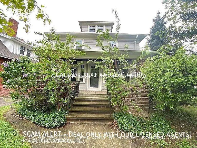 Apartment for rent at 14622 Superior Rd, Cleveland, OH 44118