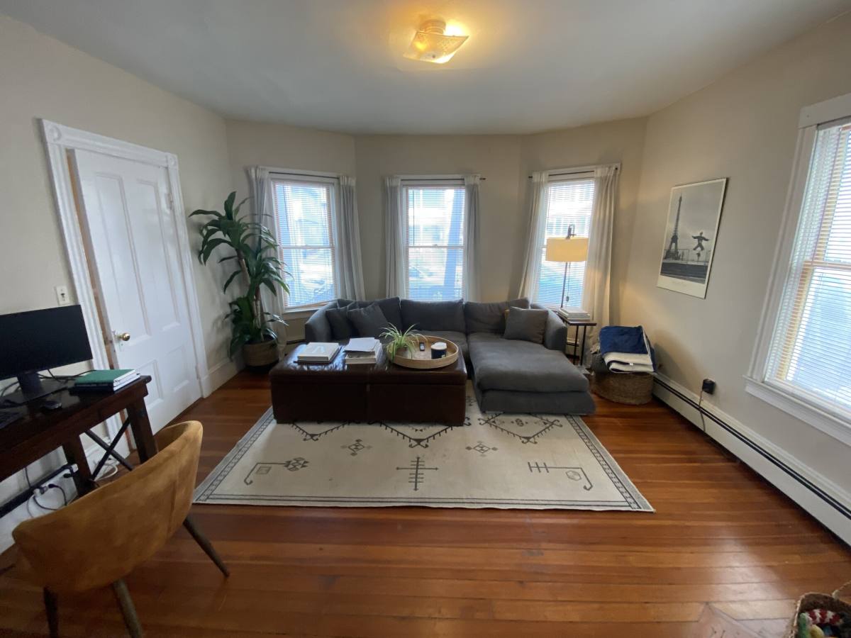 House for rent at 318 Beacon St #1, Somerville, MA 02143