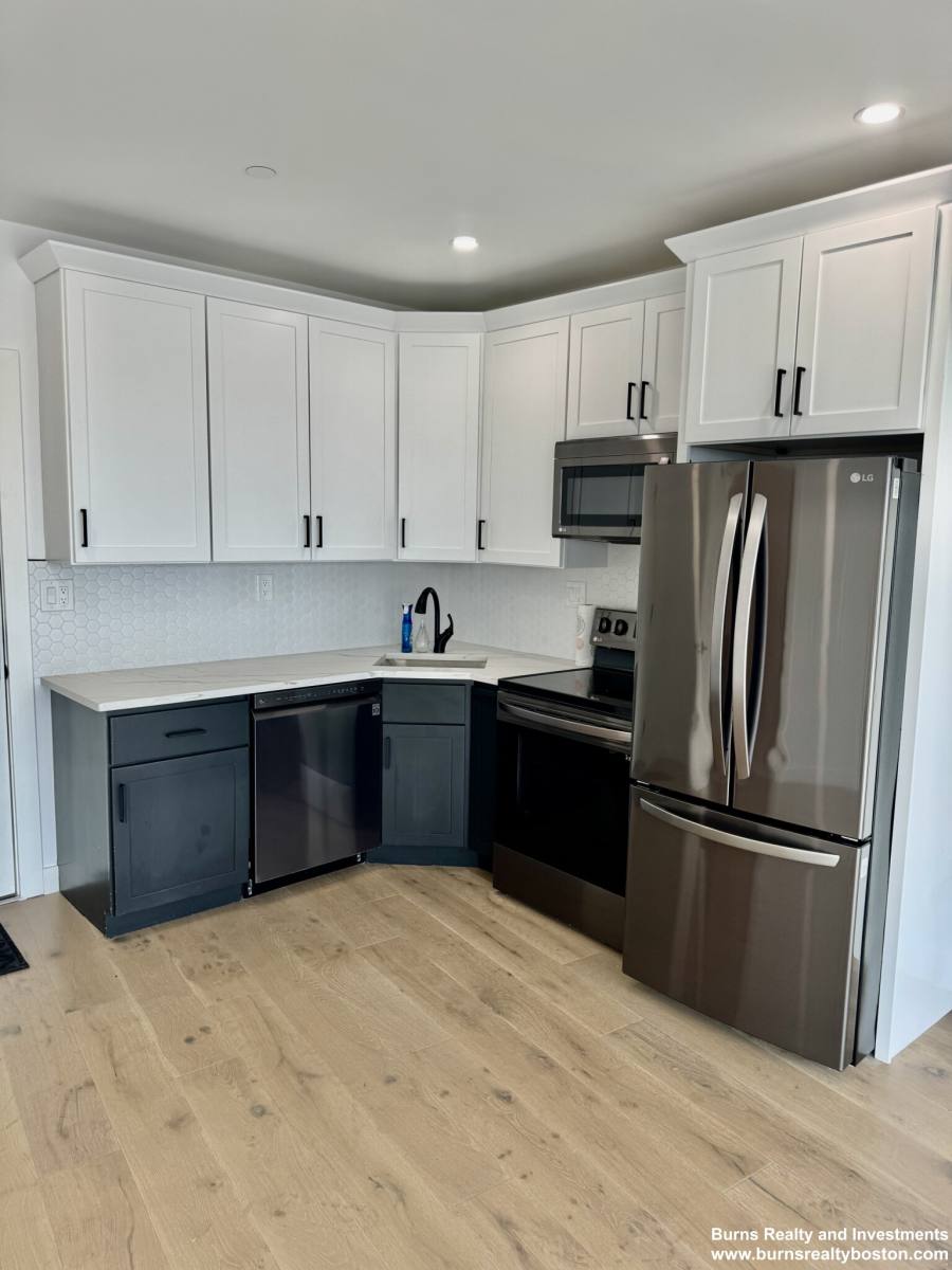 Apartment for rent at 144 Old Colony Ave #505, South Boston, MA 02127