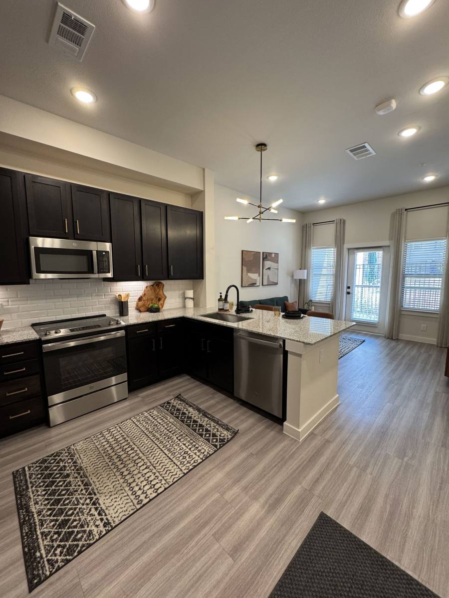 Apartment for rent at 3729 State Highway 161, Grand Prairie, TX 75052