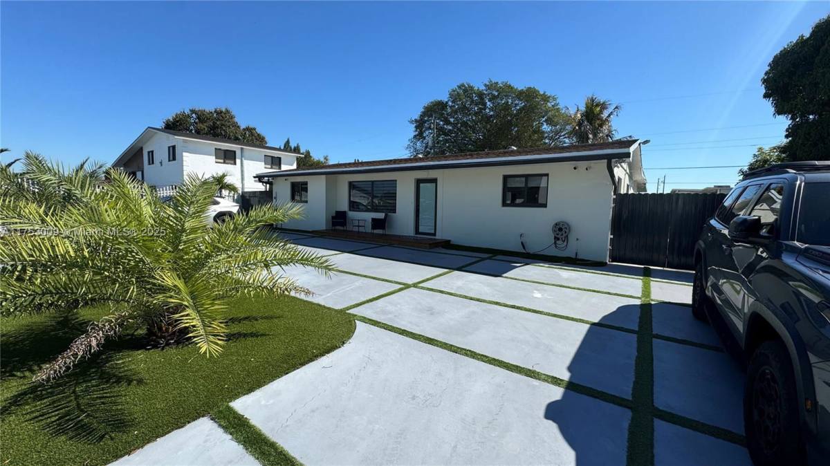 House for rent at 18525 NW 38th Ave, Opa Locka, FL 33055