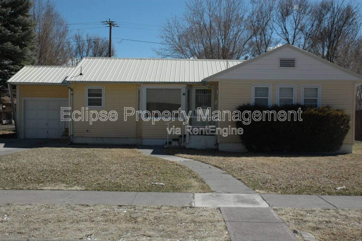 House for rent at 88 El Rio Dr, Alamosa, CO 81101