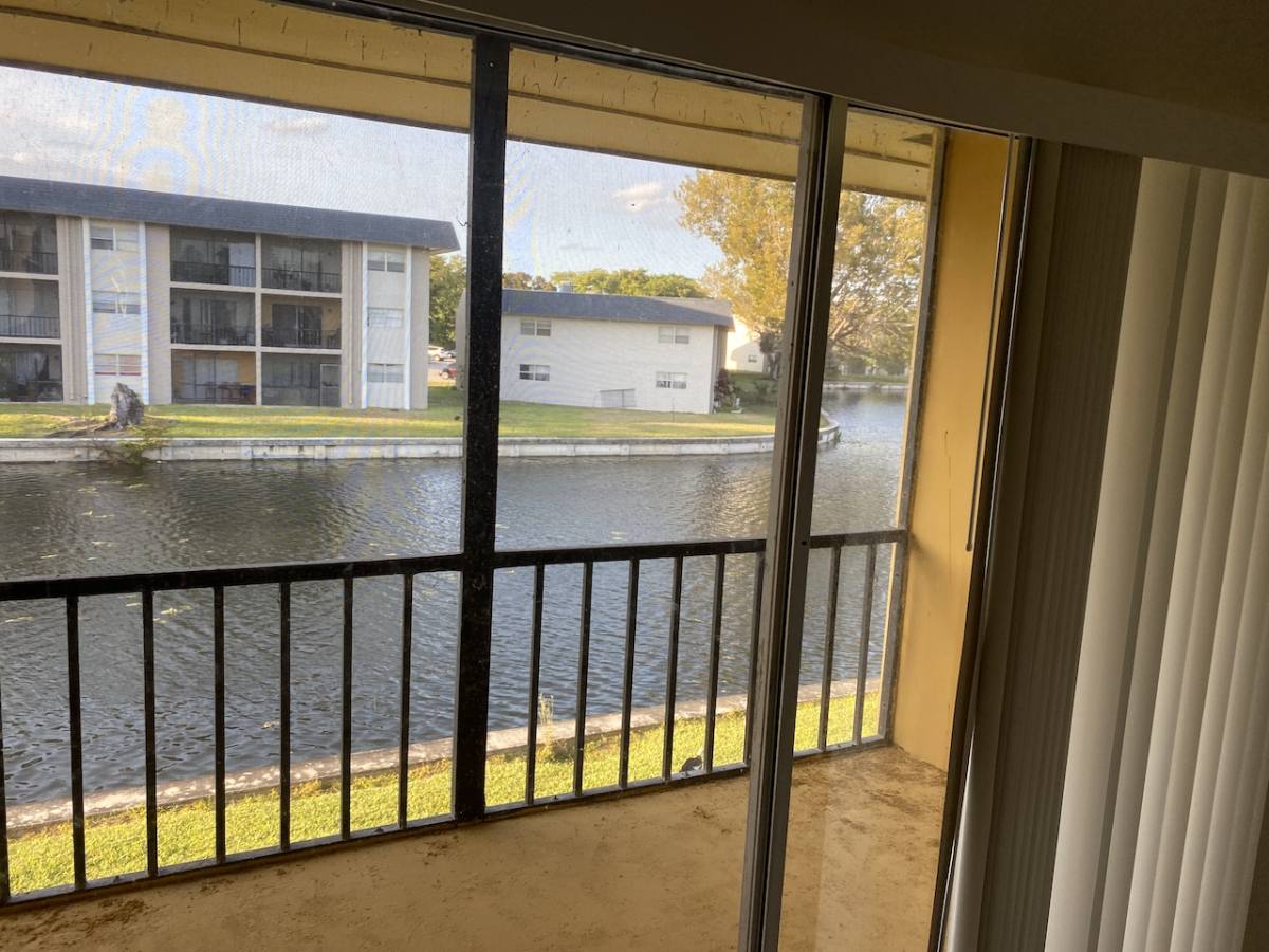 Apartment for rent at 7925 S Colony Circle, Fort Lauderdale, FL 33321