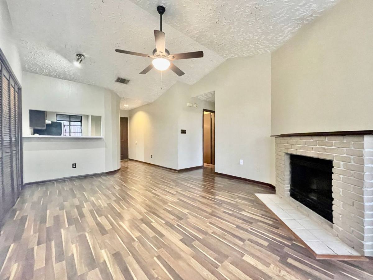 Condo for rent at 430 Lindsey, 4B, San Marcos, TX 78666