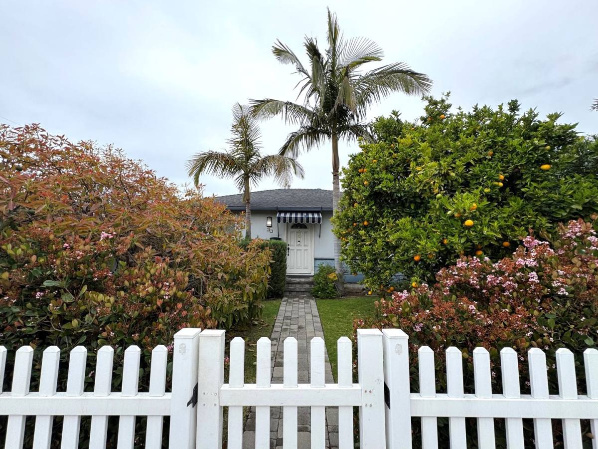 House for rent at 95 S Seaward Ave, Ventura, CA 93003