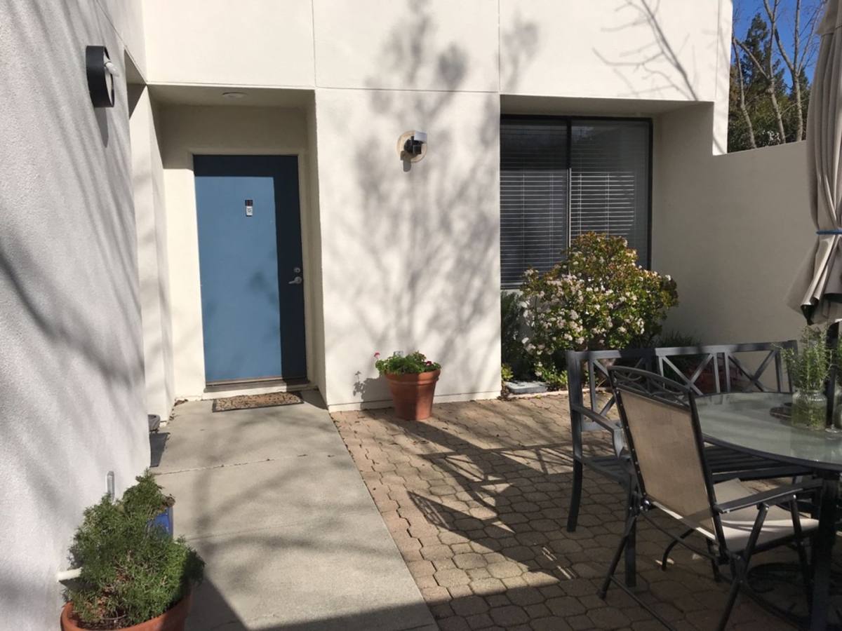 House for rent at 909 Alvarado Ave, Davis, CA 95616