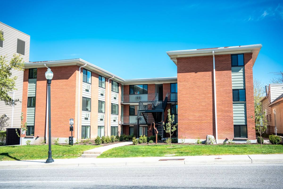 Apartment for rent at 947 E 400 S, Salt Lake City, UT 84102