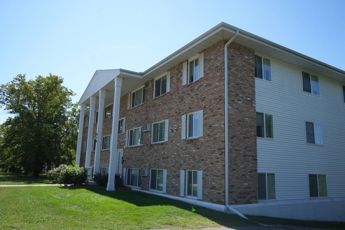 Apartment for rent at 916 S 8th St, Brainerd, MN 56401