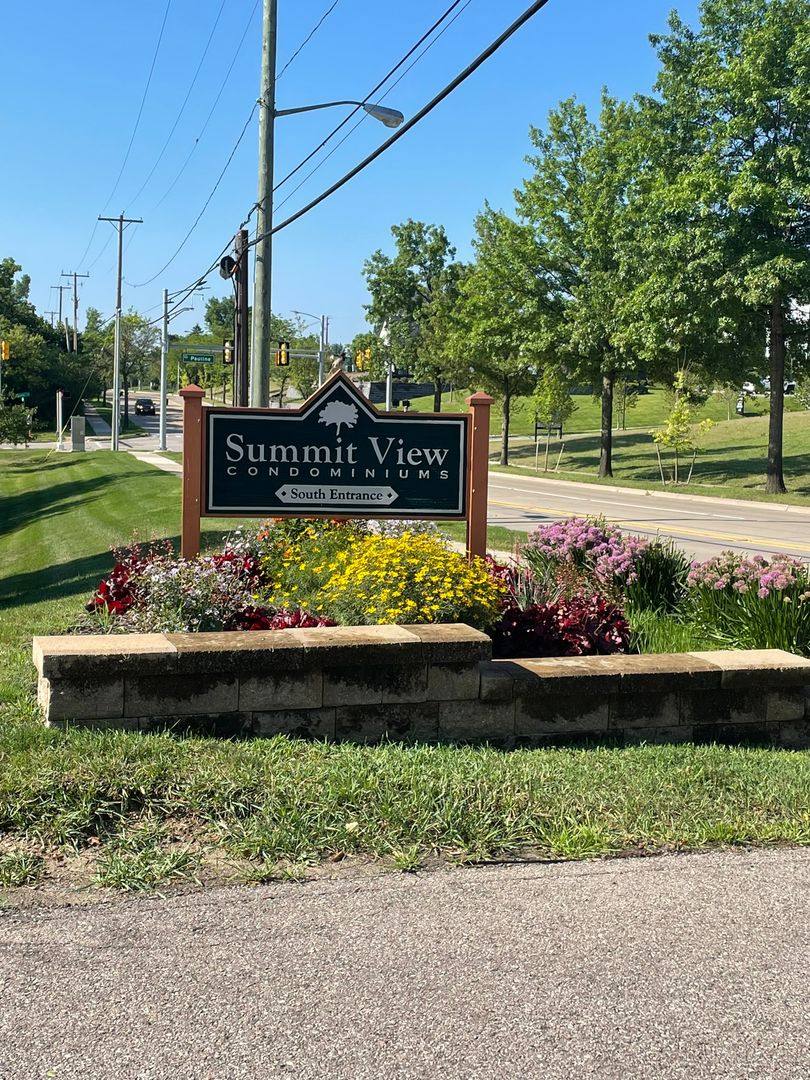 Condo for rent at 1325 S Maple Rd, Ann Arbor, MI 48103