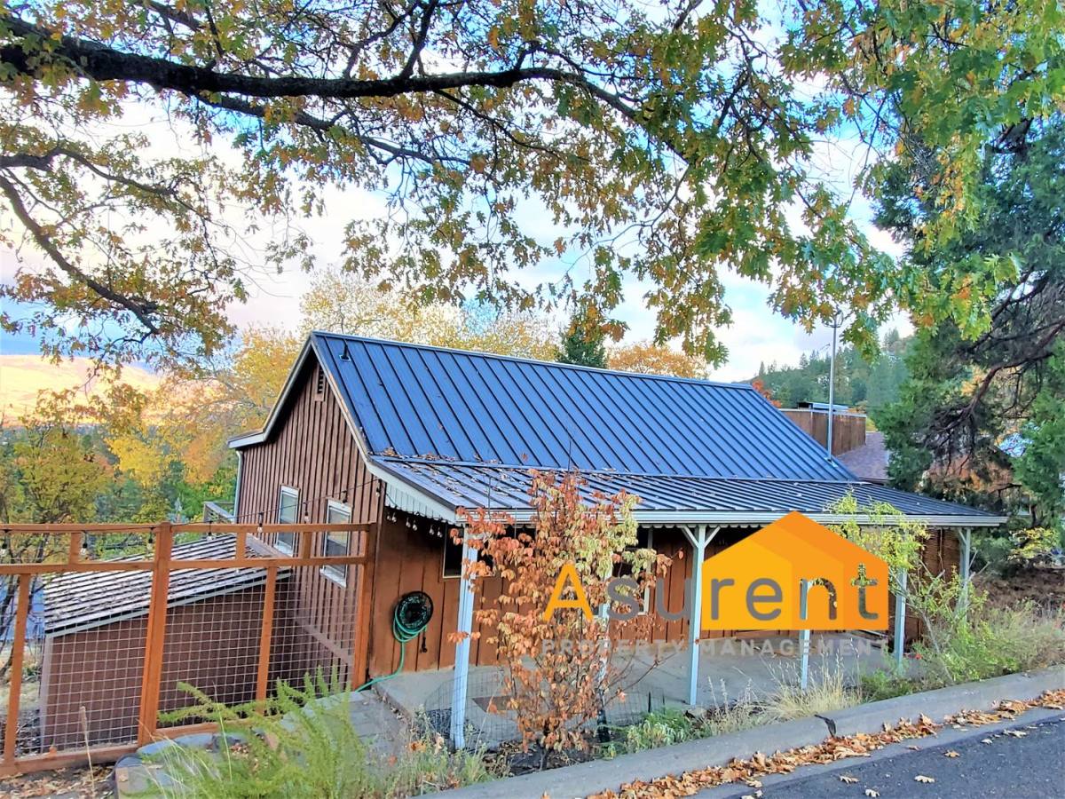House for rent at 442 Terrace St, Ashland, OR 97520