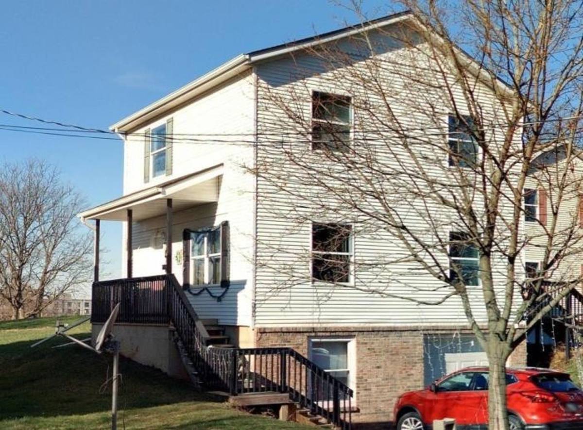 House for rent at 417 Vine St, Springfield, OH 45505