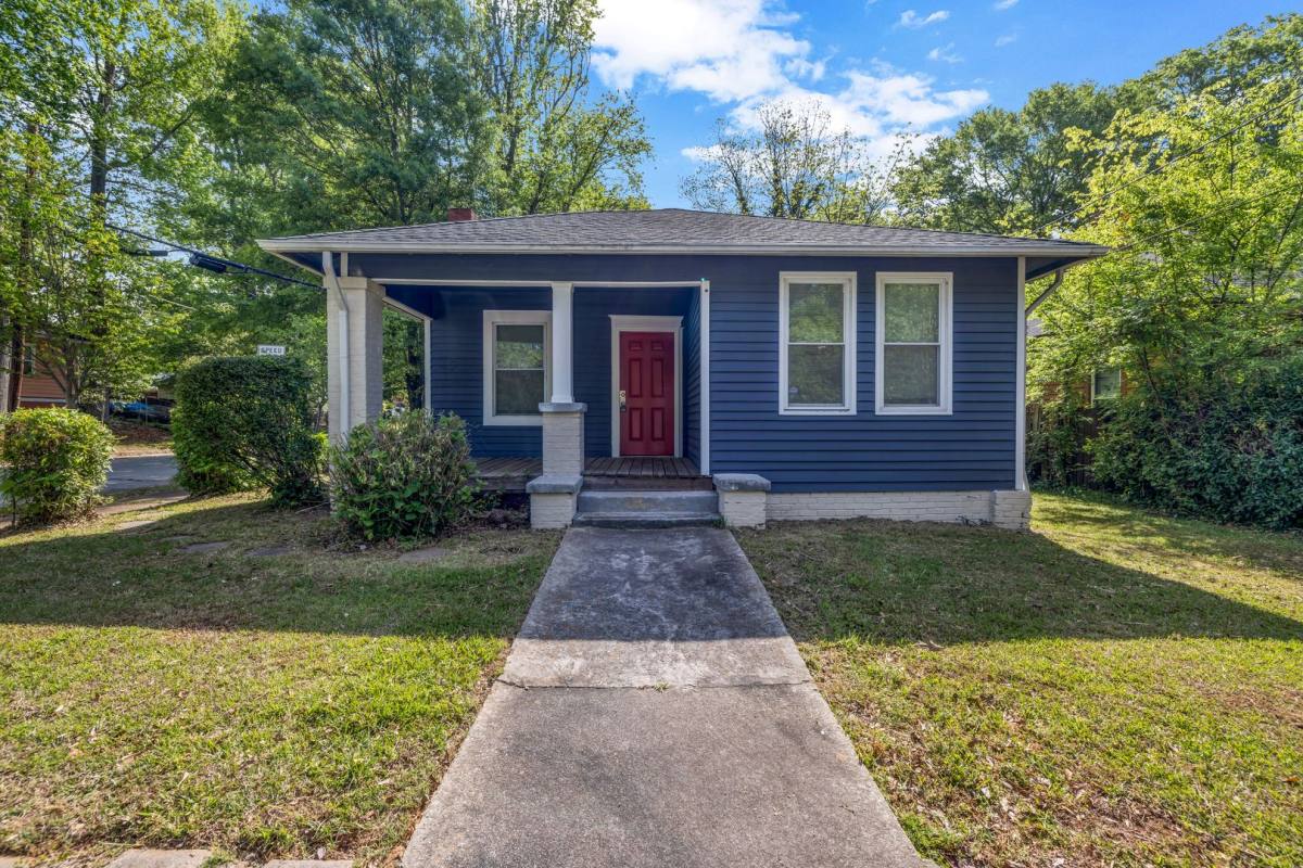 House for rent at 1240 Hartford Ave, Atlanta, GA 30310