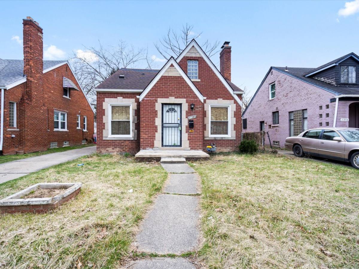 House for rent at 11380 Roxbury, Detroit, MI 48224