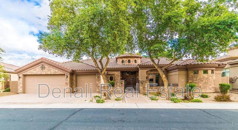 House for rent at 1701 S Jay Place, Chandler, AZ 85286
