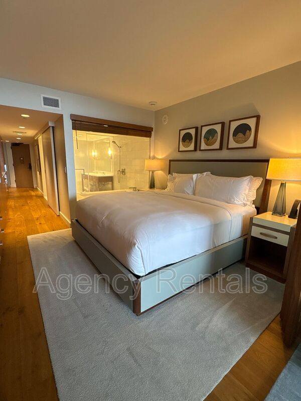 Apartment for rent at 383 Kalaimoku St #D2708, Honolulu, HI 96815
