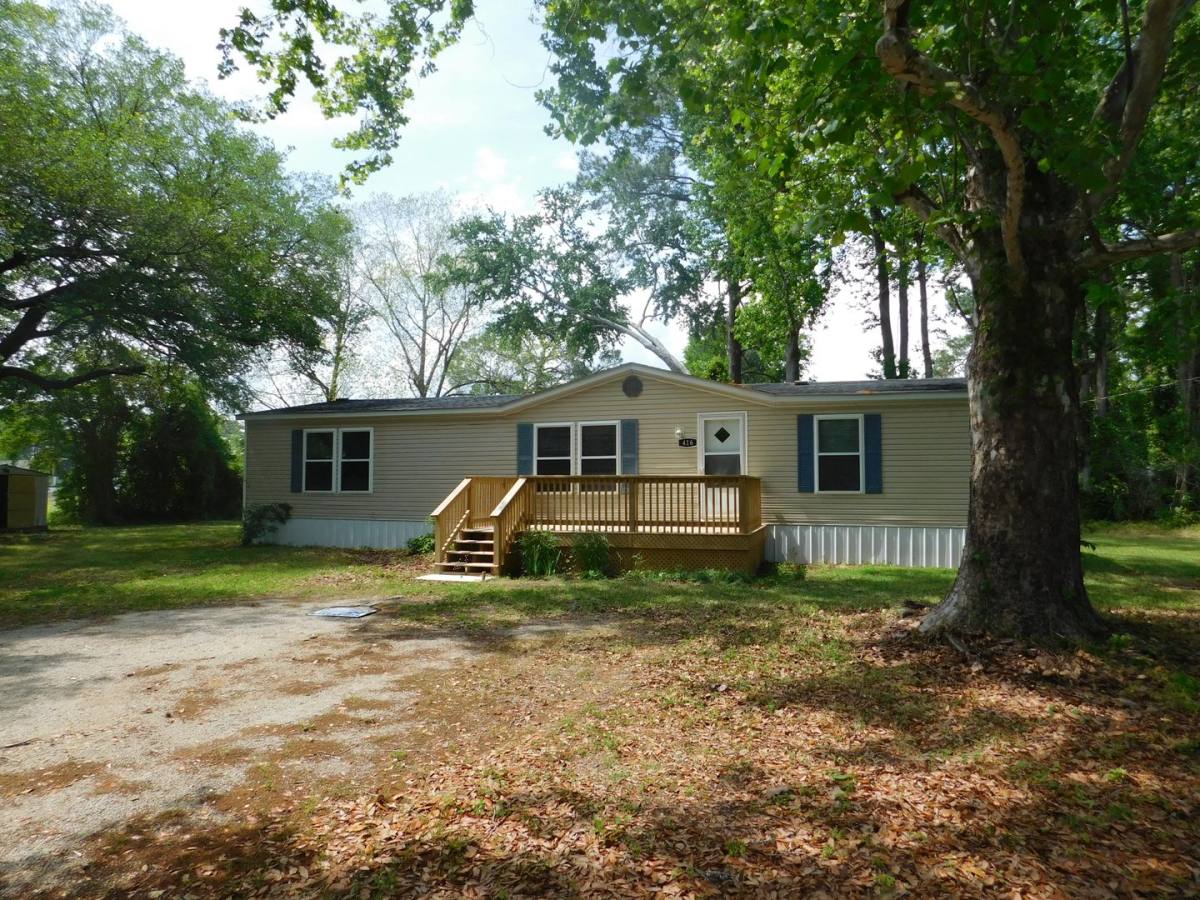 House for rent at 416 Church Rd, New Bern, NC 28560